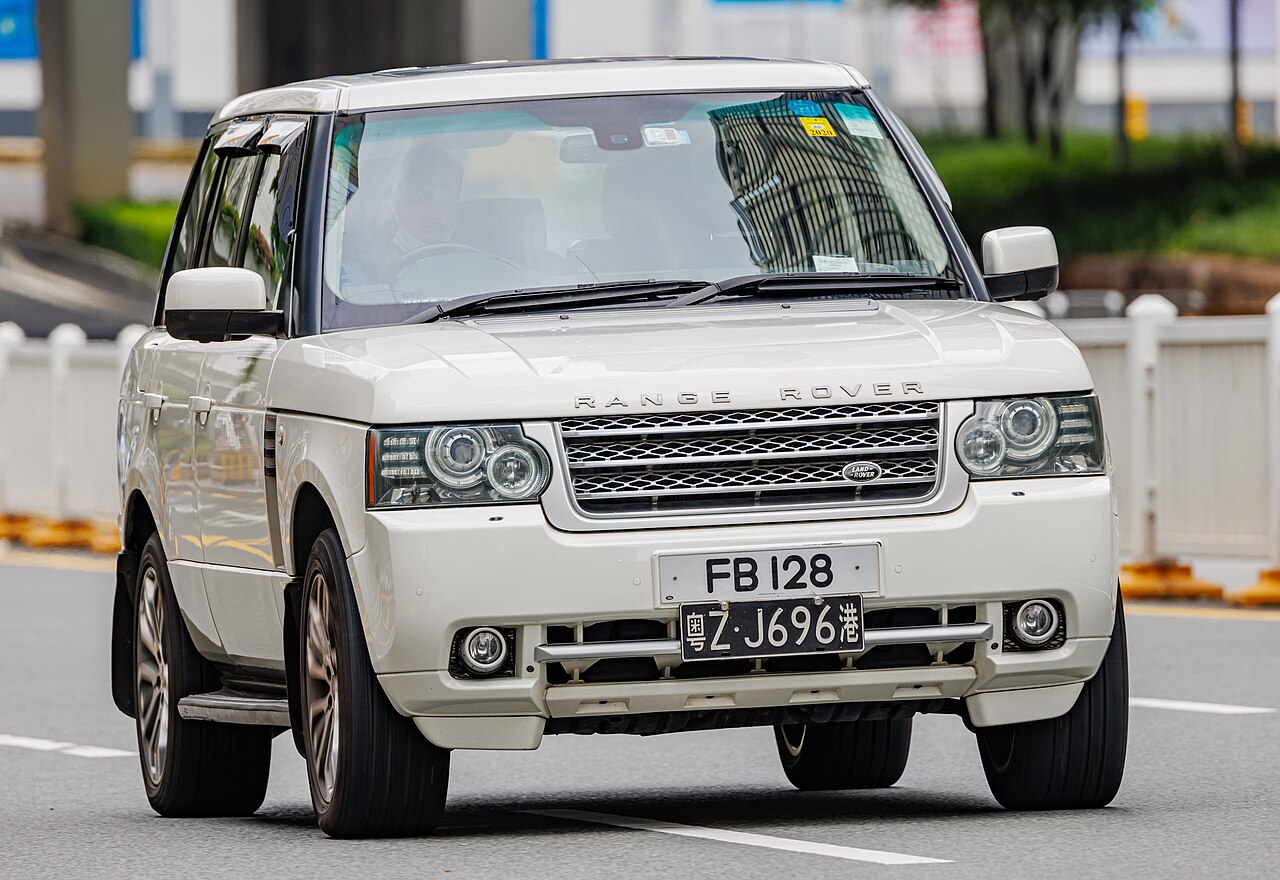 Range Rover (L322) in Hong Kong